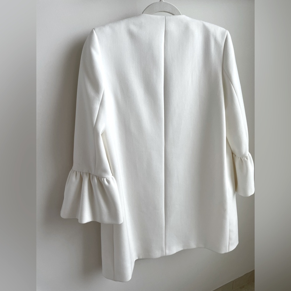 Zara Woman white Bell/frill Sleeve Jacket Coat Ruffle S - Picture 3 of 4